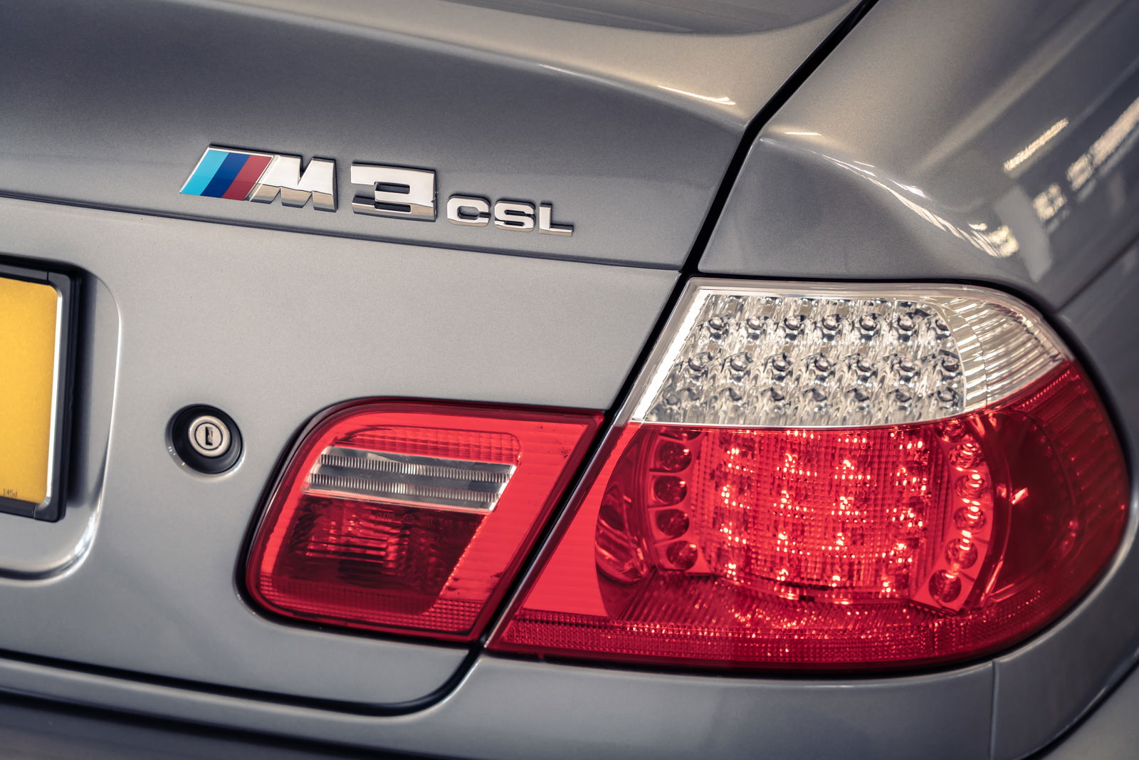 BMW M3 CSL - rear detail
